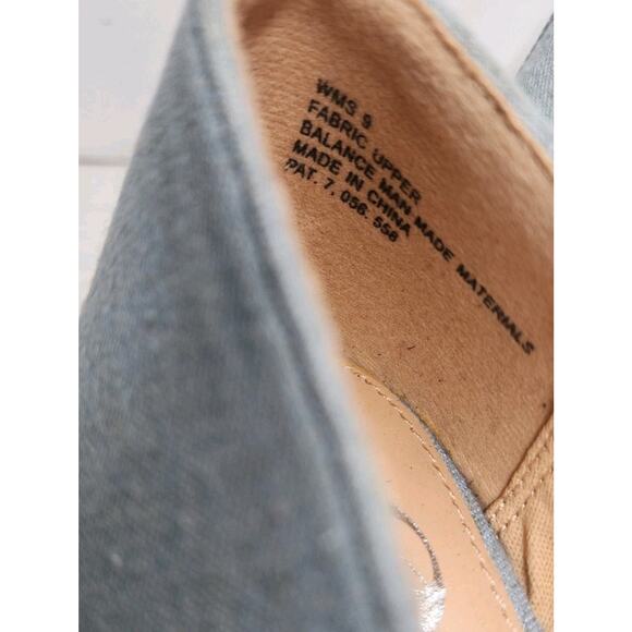 Peace Sign + Out Women's Flats Size 9 Slip Ons Low Heel Slides Hippie Hobo - Picture 4 of 10